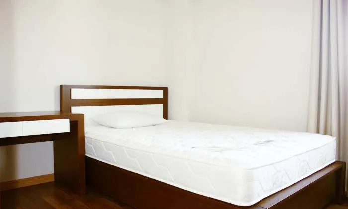 Good Size 3 Beds Serviced Apartment For Rent Phu Nhuan HCMC 125sqm 1,000 USD/month